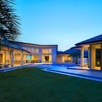 Từ khu vực chạy chó