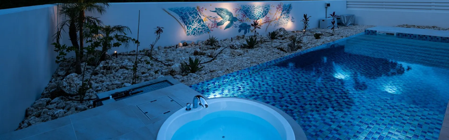 pool villa Sanrriott Okinawa Motobu