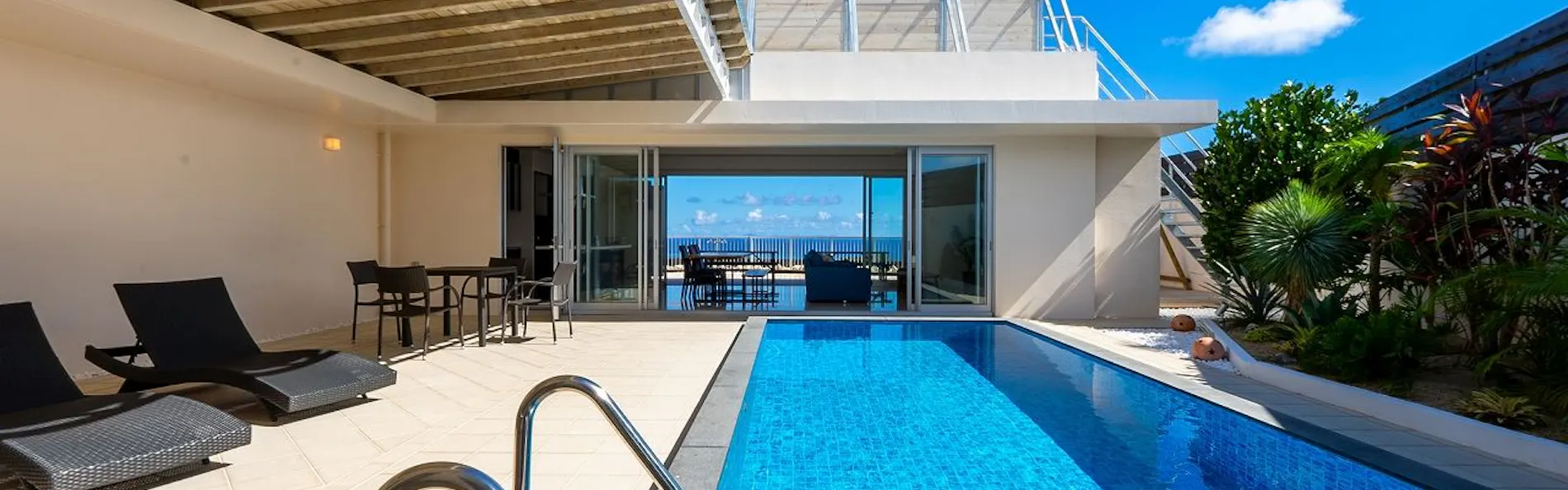Private pool Villa AMAHA