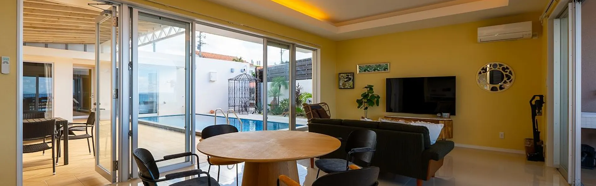 Private pool Villa AMAHA
