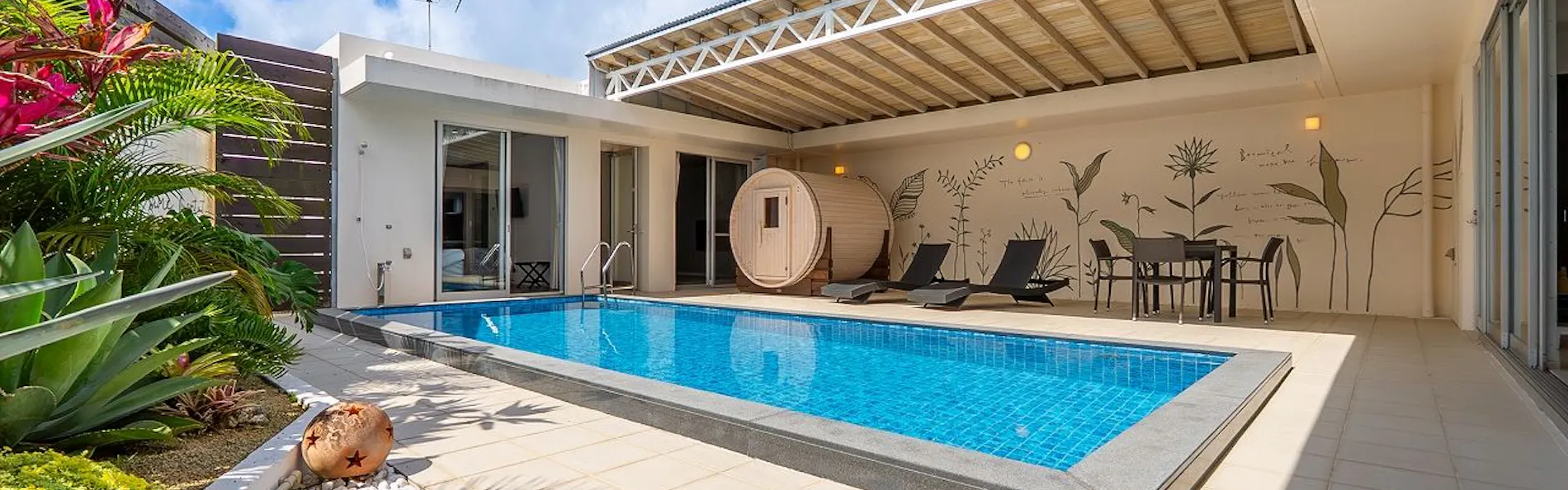 Private pool Villa AMAHA