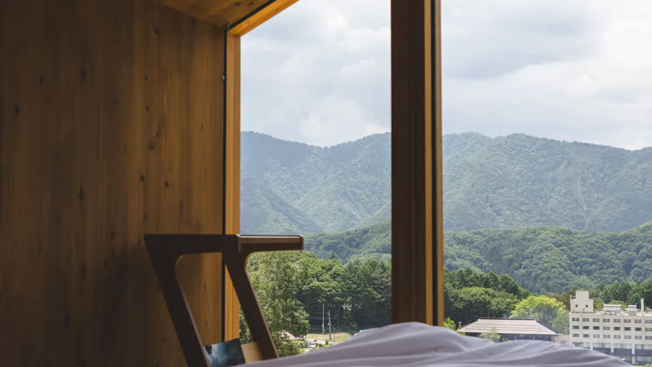 Earthboat Minakami Fujiwara