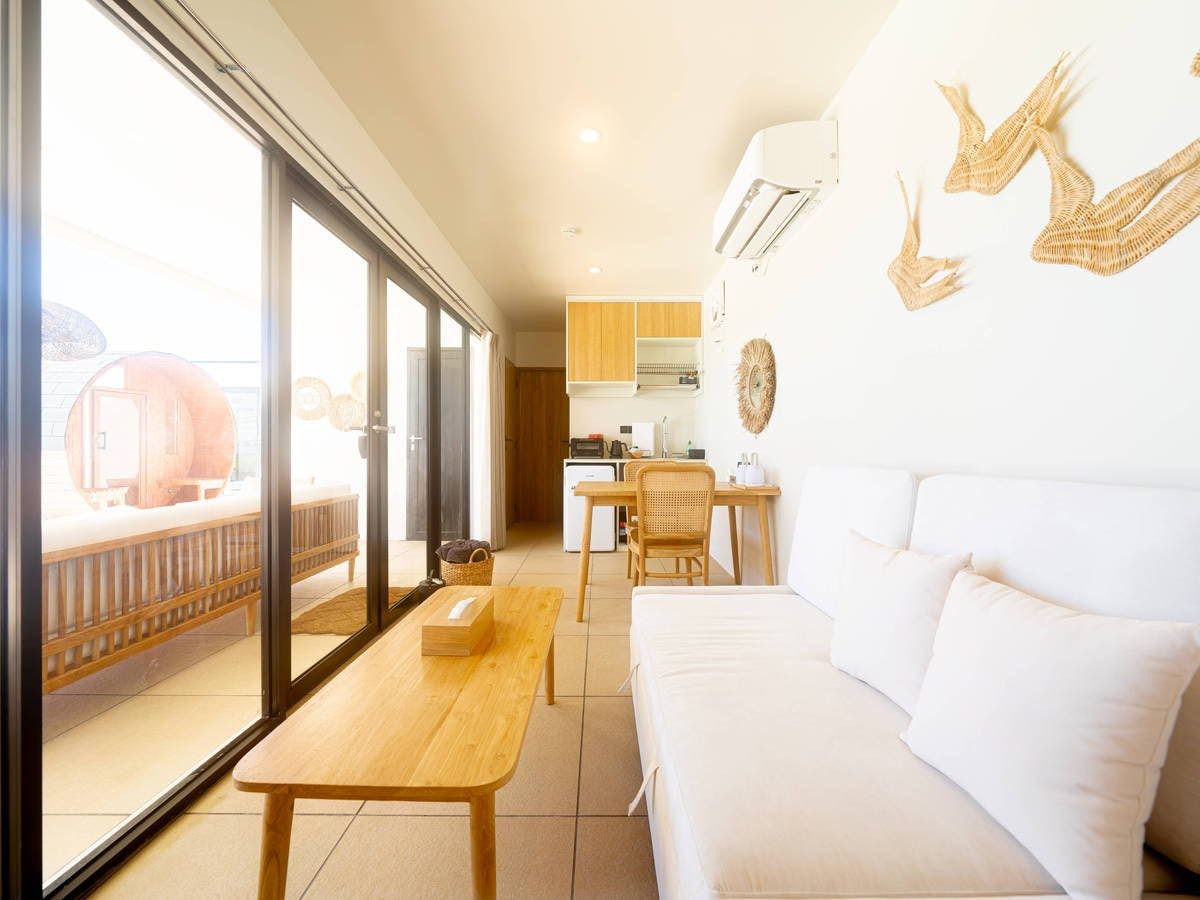 リビングダイニング