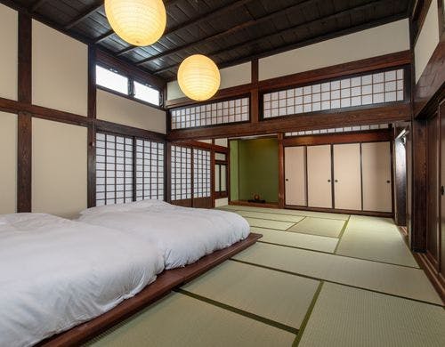 寝室（和室20畳）