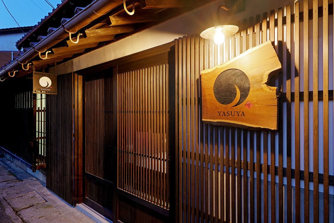 ทางเข้าอาคารกิจกรรม