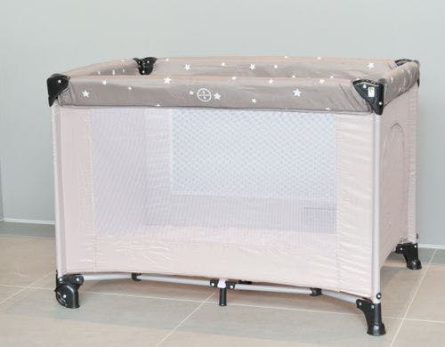 折り畳みベビーベッド