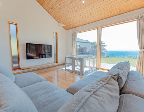 リビングダイニング