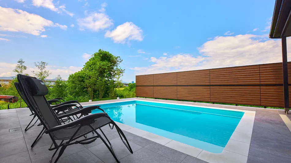 POOL VILLA REI