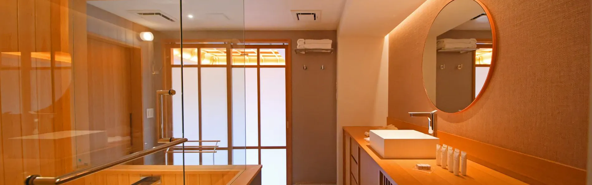 Hotel VMG Kyoto 鴨川(旧:HOTEL VMG RESORT KYOTO 了以棟)