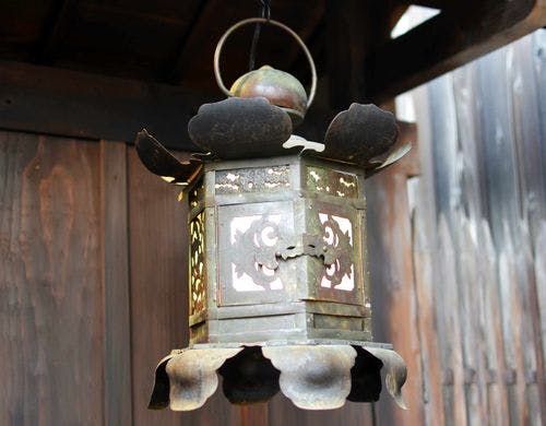 ～独特の雰囲気を持つ軒行燈～