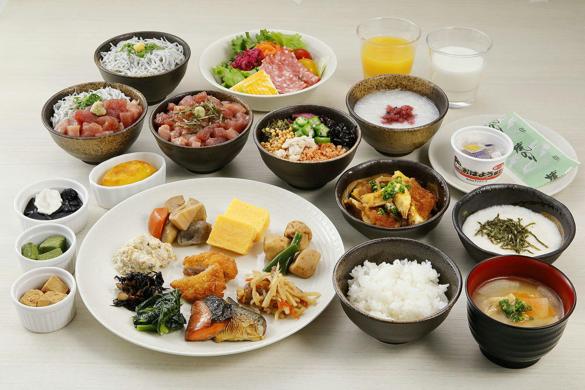 朝食ビュッフェ