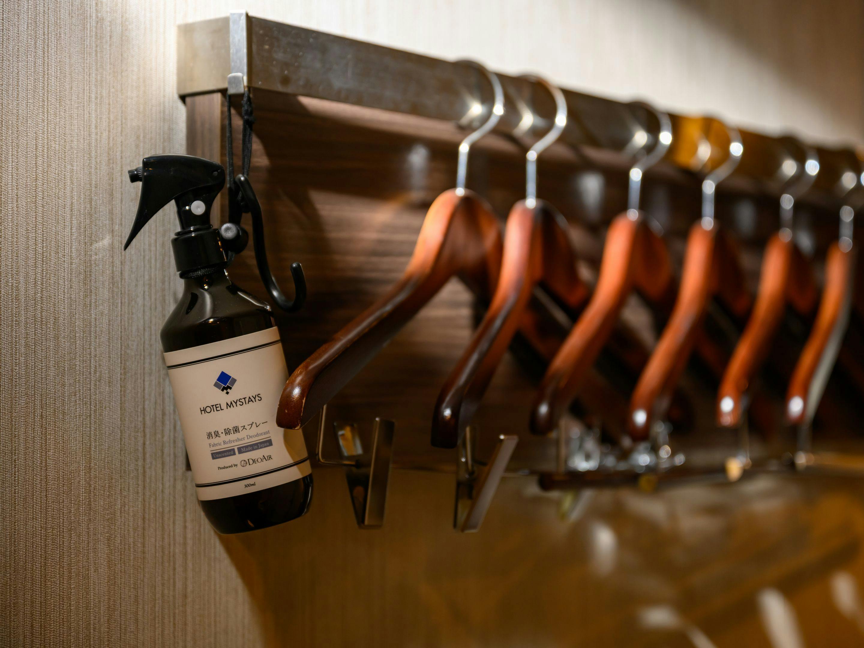 客室（ハンガー）