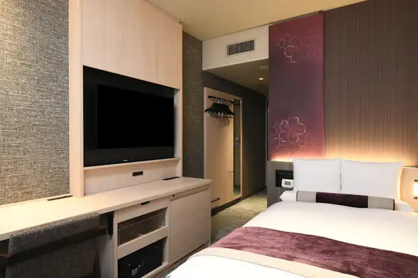 Standard Semi-Double (Bebas Rokok)