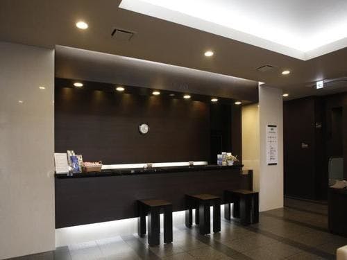 フロントカウンター