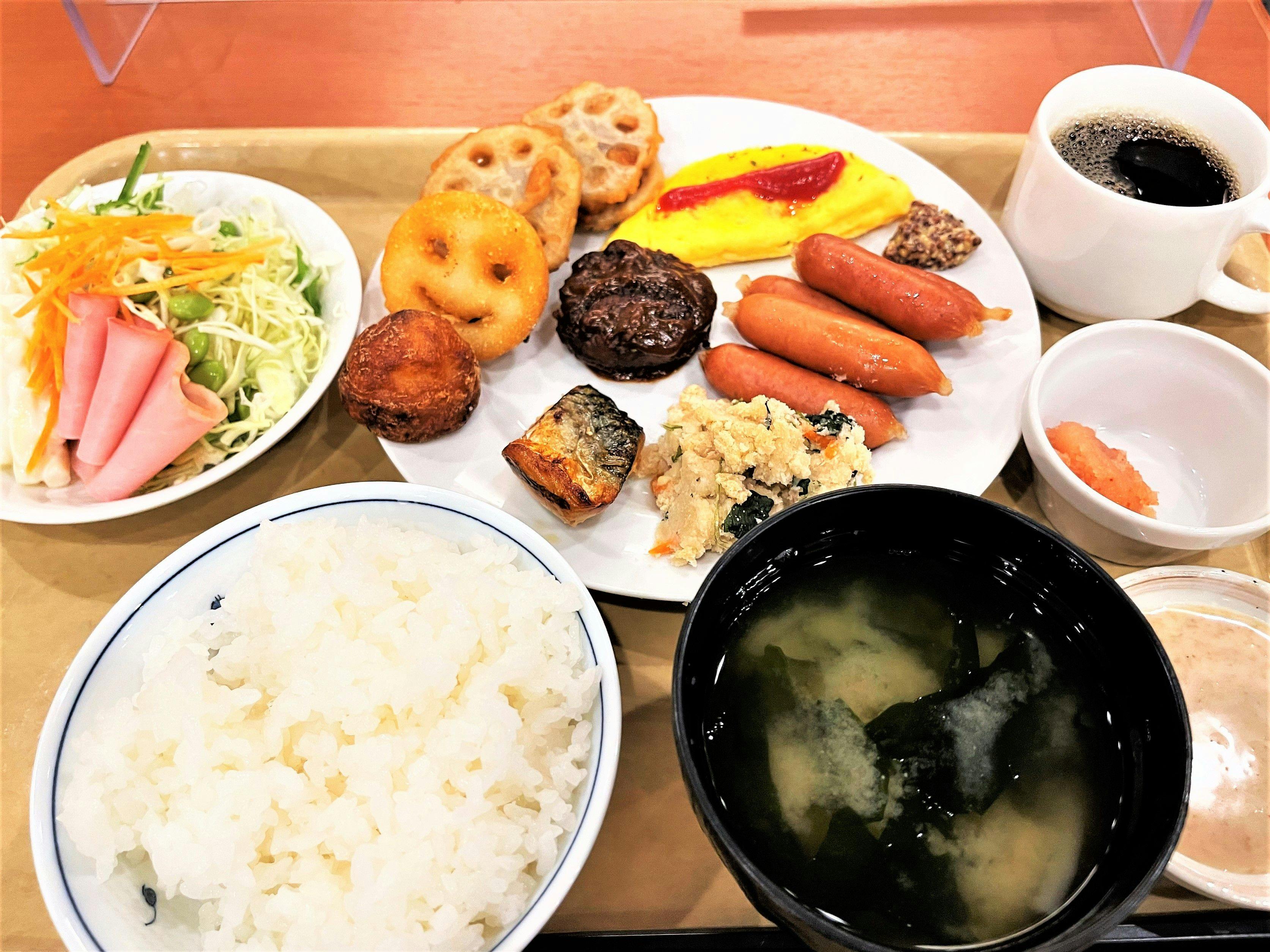 朝食バイキング