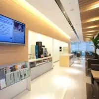 ラウンジ(フリードリンクサービスあり)