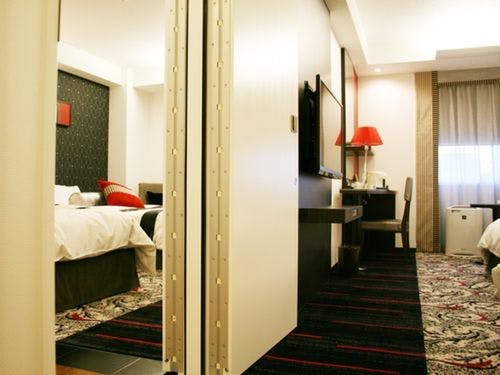 13階コネクトルーム。