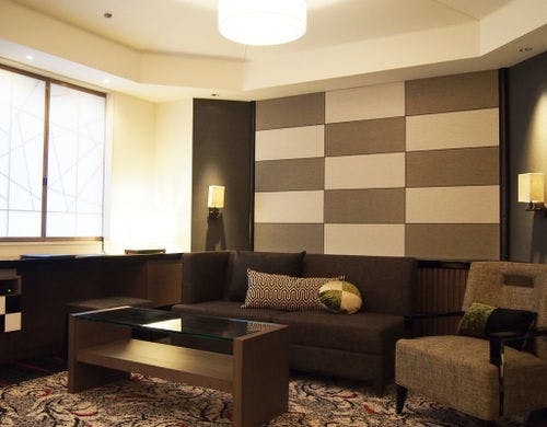 プレミアムセミスイート