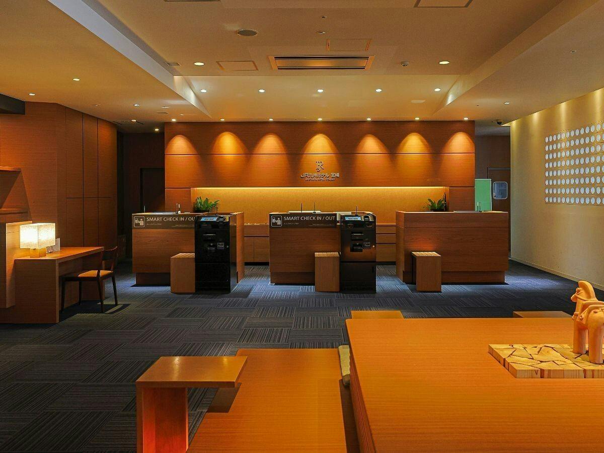 ＜朝食付き＞チキン南蛮や冷や汁など宮崎が誇るご当地料理が楽しめる！てげ美味朝食ビュッフェ！