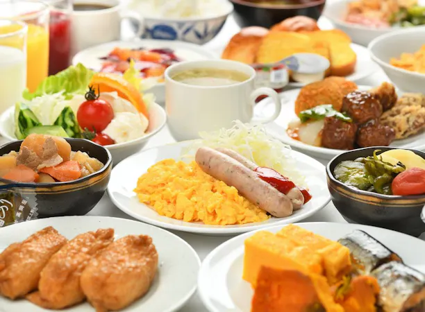 朝食ビュッフェの一例