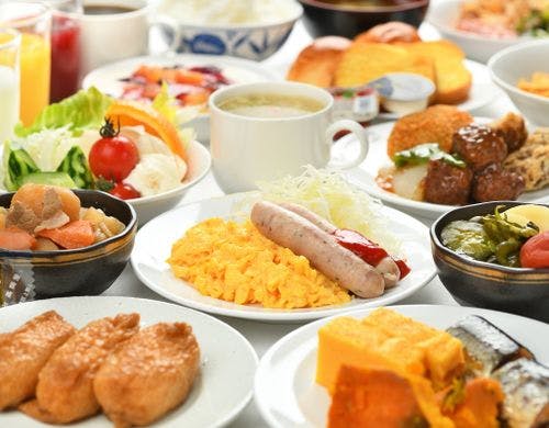 朝食ビュッフェの一例