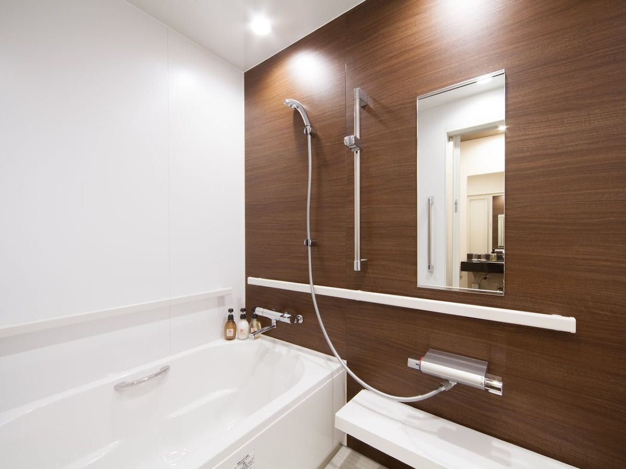 【ホテルマイステイズプレミア金沢】アクセシブルツイン（定員２名・32平米）浴室