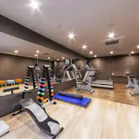 ฟิตเนส (ฟรีสำหรับผู้เข้าพักที่พัก)