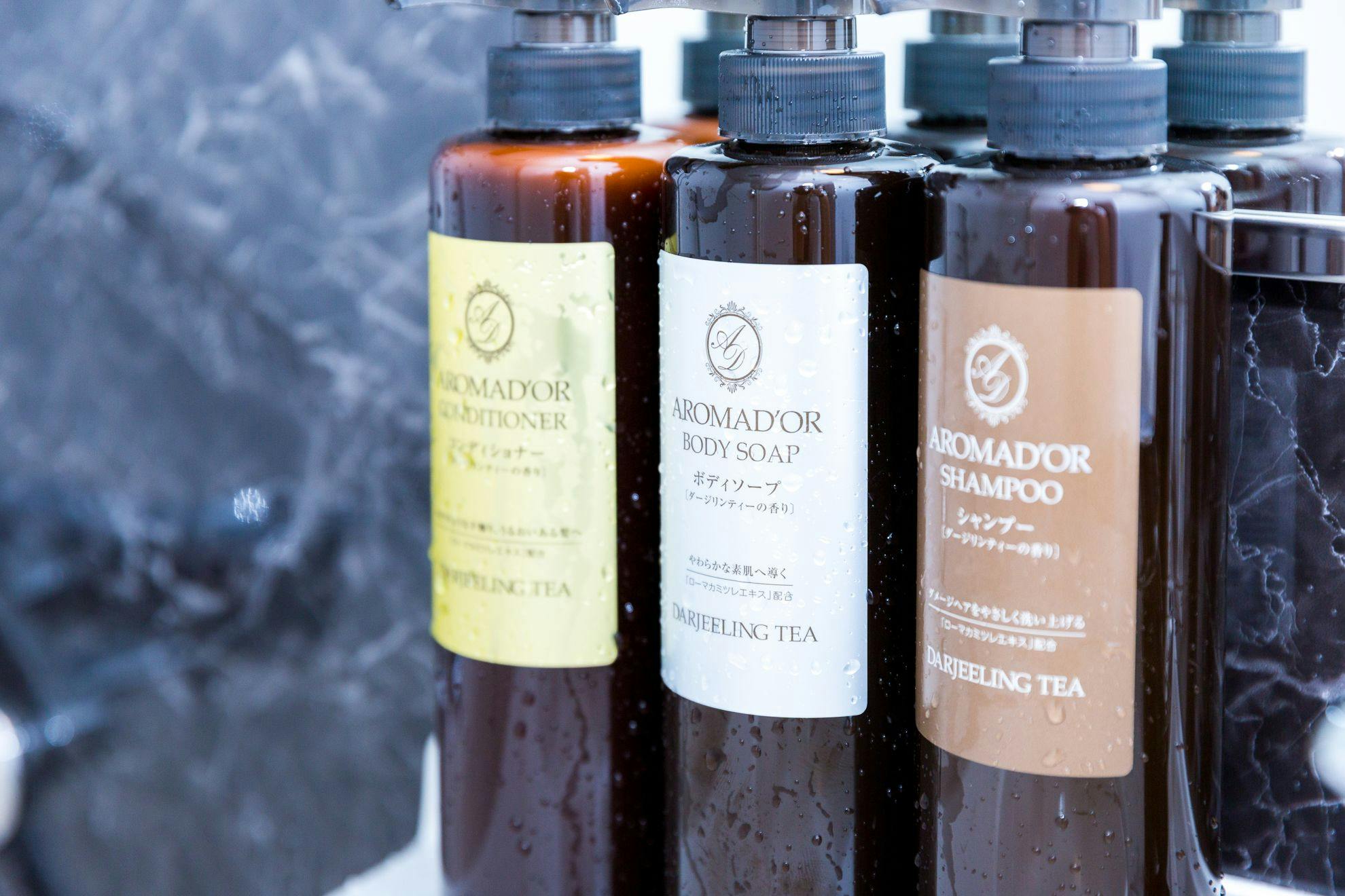 แชมพูและผลิตภัณฑ์ดูแลเส้นผม