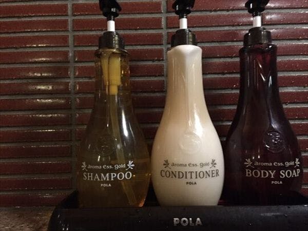 สิ่งอำนวยความสะดวกในห้องอาบน้ำรวม