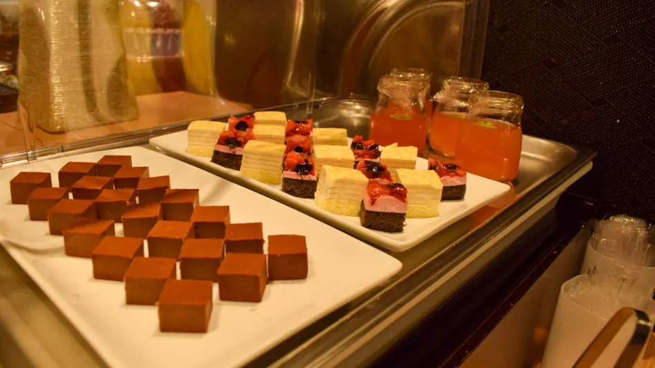 Tenma no Yu Dormy Inn PREMIUM Tokyo Kodemmacho