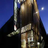 ลักษณะภายนอกของอาคารหลัก