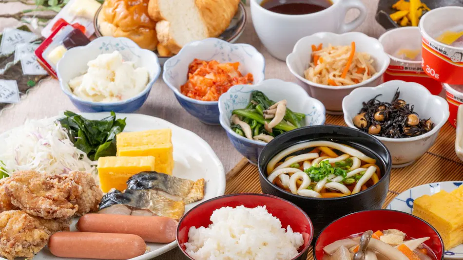 APA Hotel <Nihonbashi Bakurocho Eki Kita>