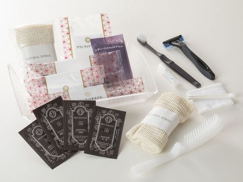 ＜客室＞本館セミダブル（17.7平米）