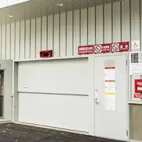 ที่จอดรถหลายชั้น