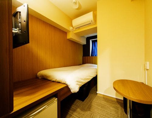 100cm幅のシングルベッドのお部屋です