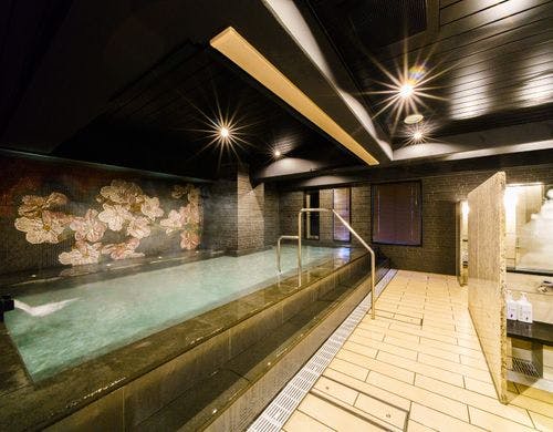 高濃度人工炭酸泉「福来路(ふくろう)の湯」