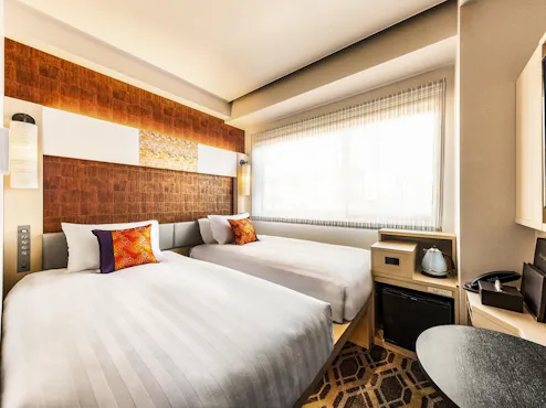 【15 ตารางเมตร】ห้องเตียงคู่ (Akane)