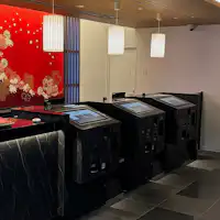 【ชั้น 2】แผนกต้อนรับ (เครื่องเช็คอินอัตโนมัติ)