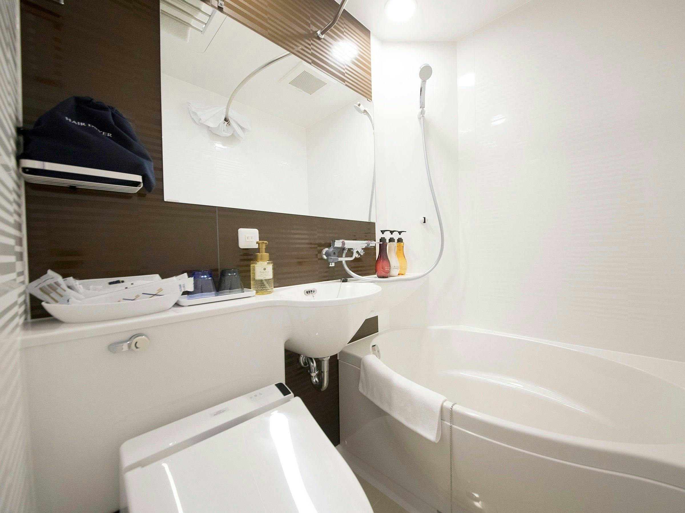 ハリウッドツイン / Hollywood Twin