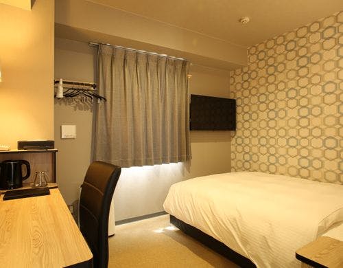 シングル／ダブルルーム