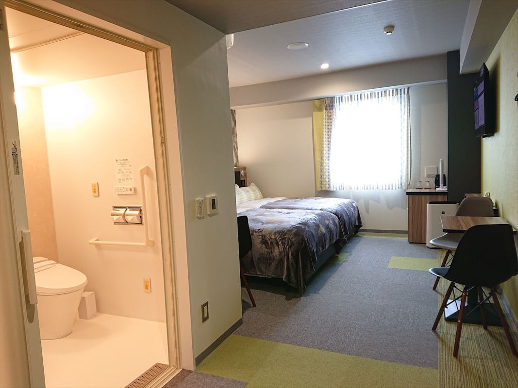 【グリーンリッチホテル沖縄名護(人工温泉 二股湯の華)】ユニバーサルツイン(最大4名・26平米)