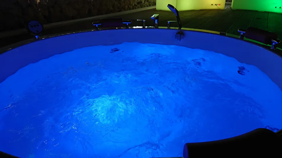 Green Rich Hotel Okinawa Nago (Artificial Hot Spring Futamata Yunohana)