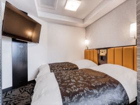 アパホテル〈高岡駅前〉