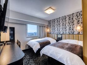 アパホテル〈高岡駅前〉