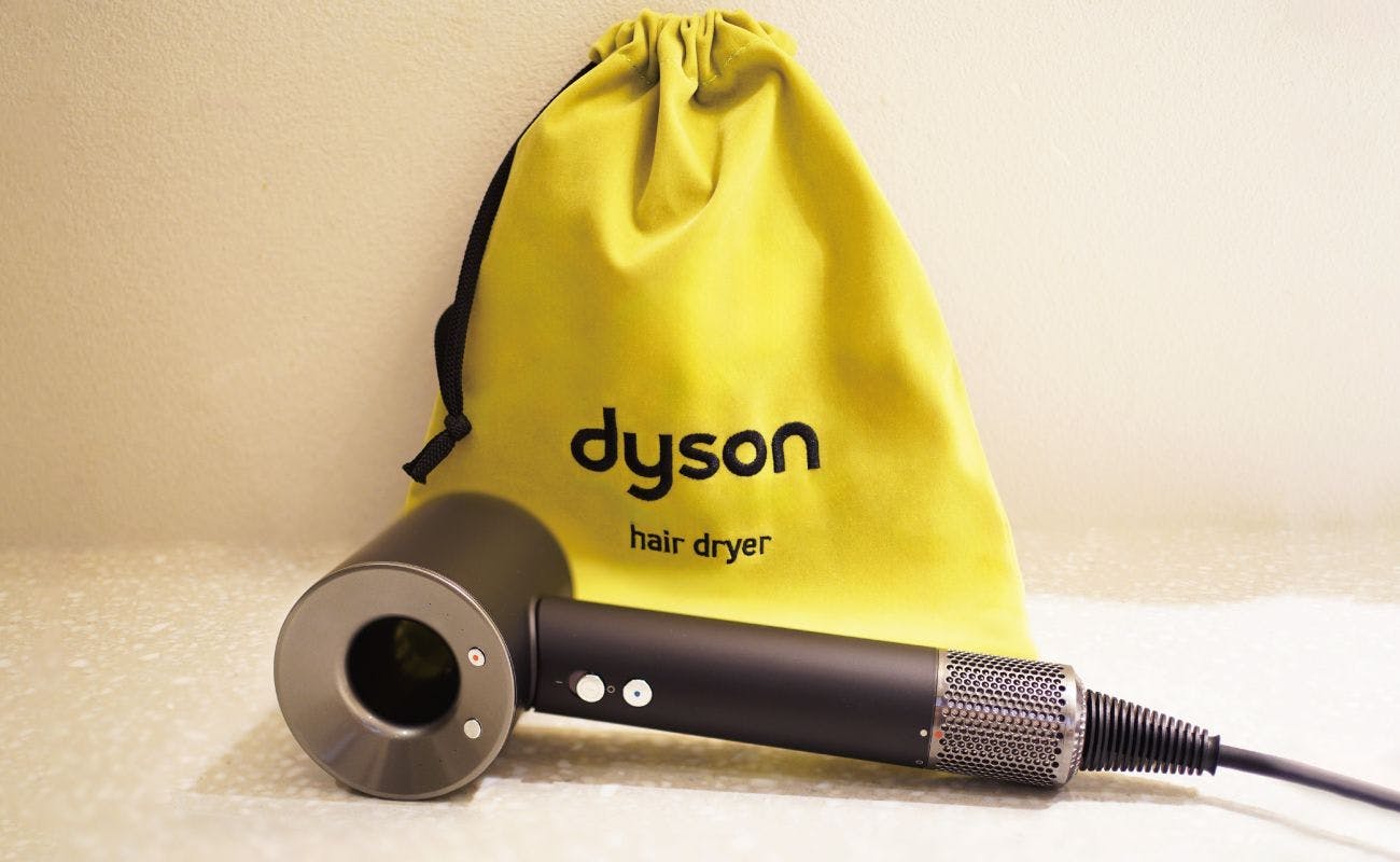 객실 타입 한정 Dyson 헤어드라이어