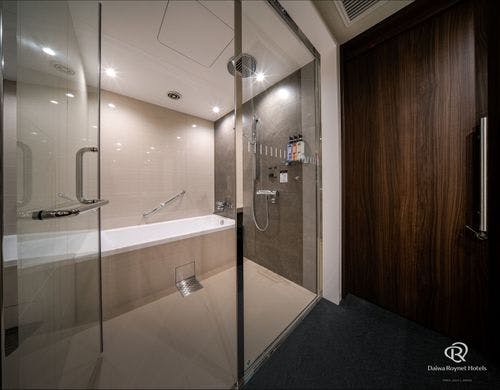 ジュニアスイート・ツイン(浴室)