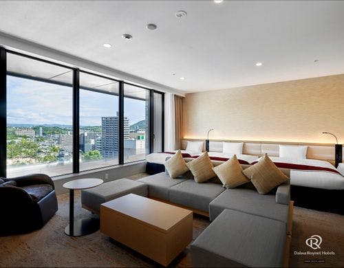 ジュニアスイート・フォース(6号室)