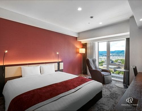 デラックスキング(6号室)