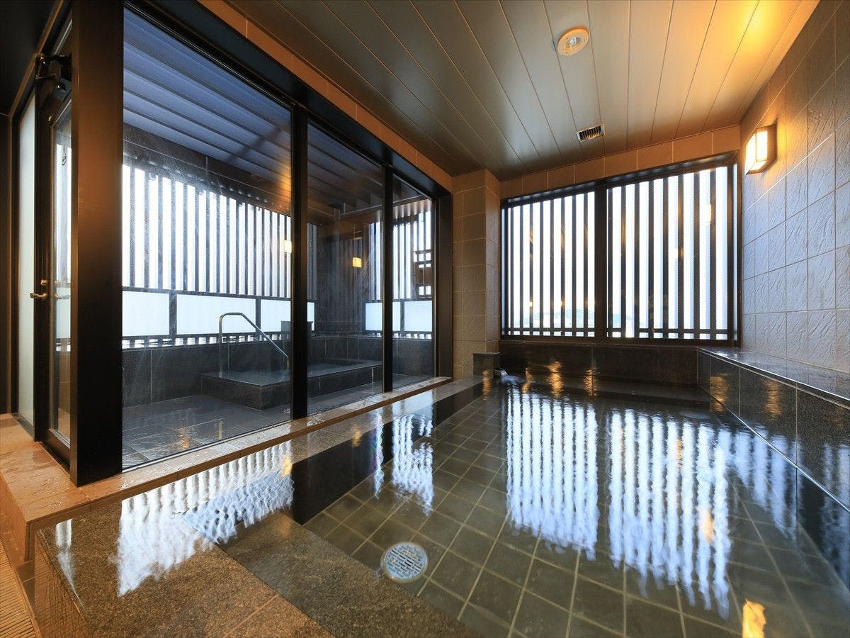 ห้องอาบน้ำสาธารณะ