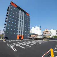 ภายนอกสิ่งอำนวยความสะดวก (ด้านทิศใต้) - กลางวัน